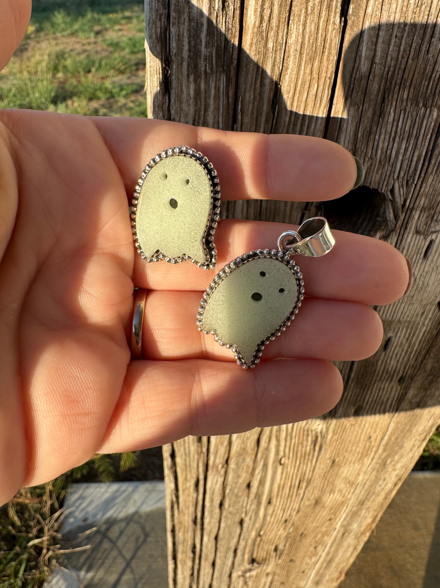 Glow In The Dark Ghost SET -Adjustable Ring & Pendant