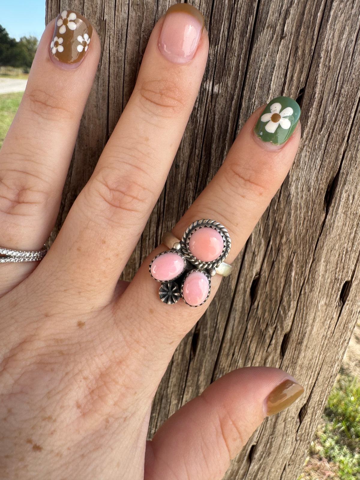 Pink Conch Adjustable Ring