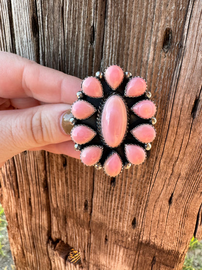 NATIVE MADE Pink Conch Adjustable Ring