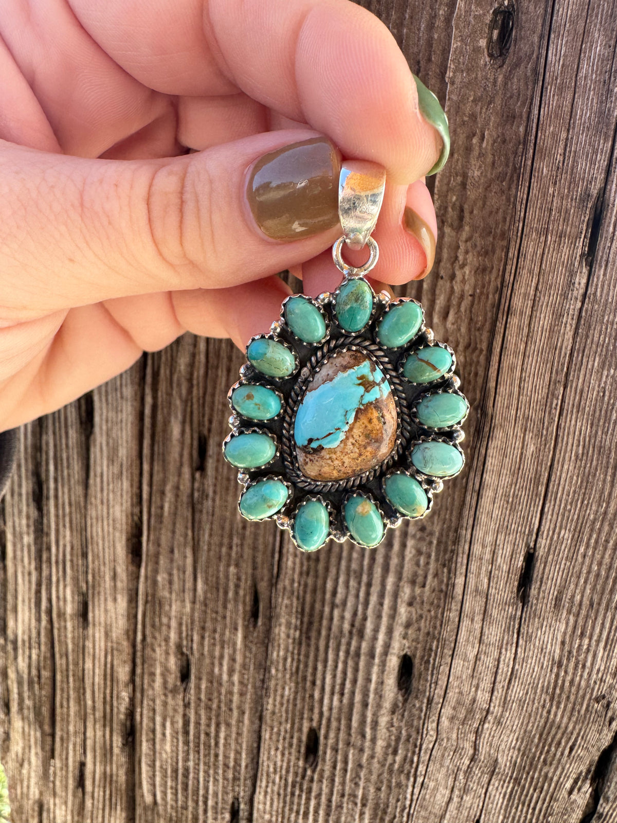 Royston Cluster Pendant