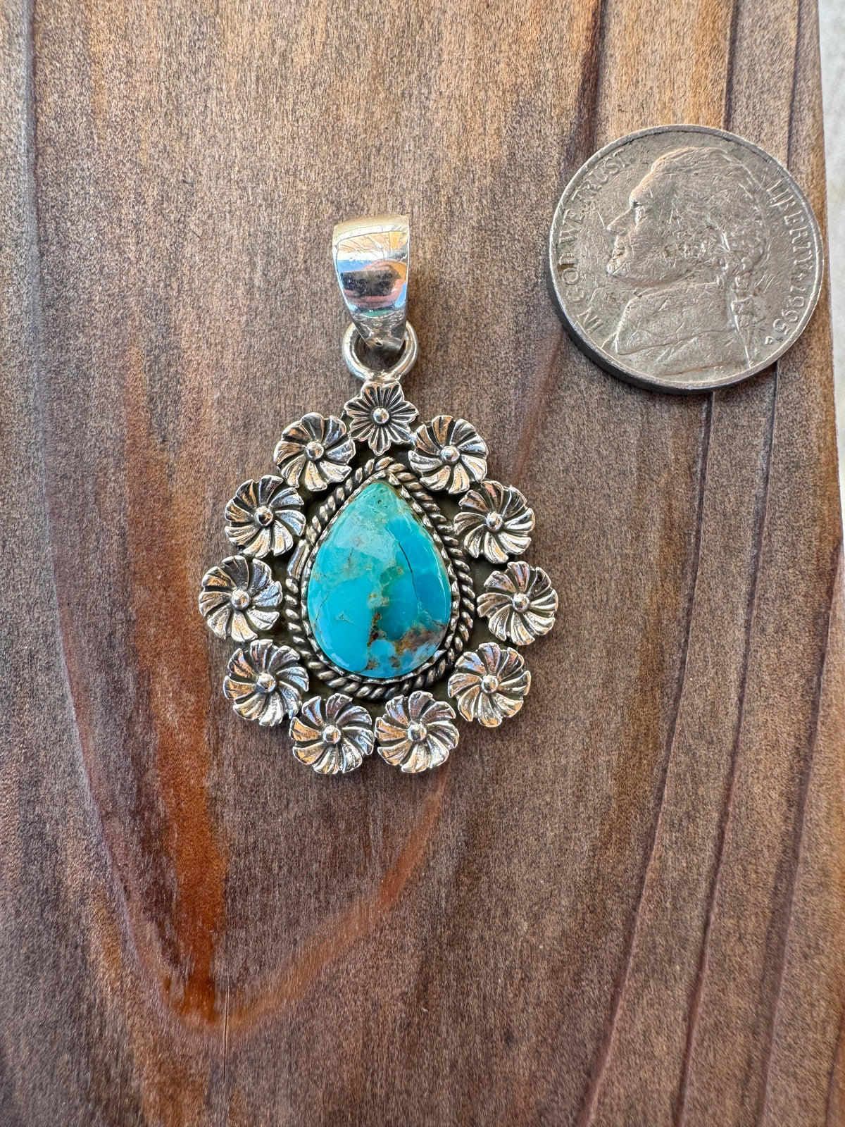 Flower Kingman Pendant