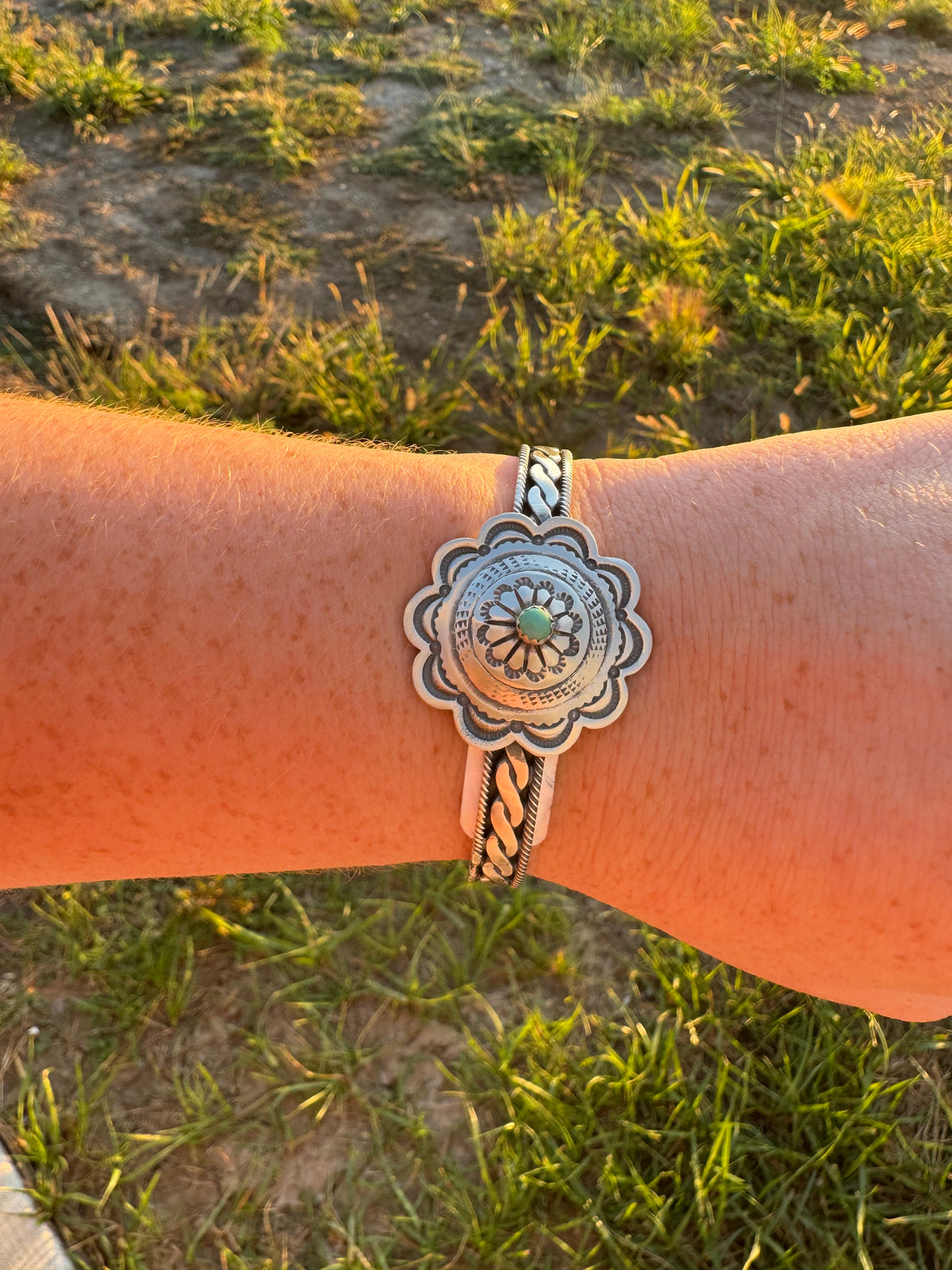 NATIVE MADE Concho Cuff