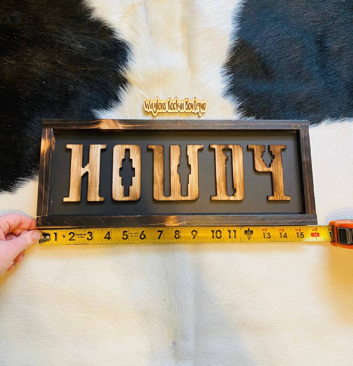 Black howdy decor